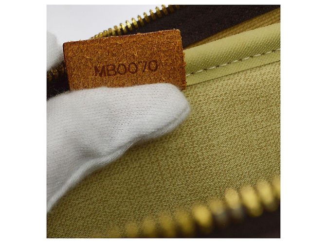 Louis Vuitton Deauville Monogram Canvas 34 Marrone - vista 5
