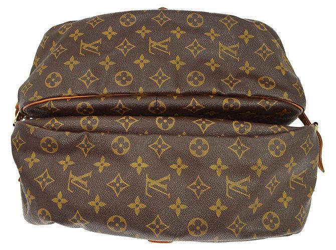 Louis Vuitton Saumur Monogram Canvas 35 Castaño - vista 6