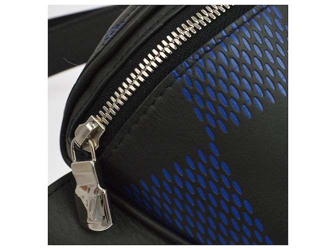 Bumbag Pochete Louis Vuitton Campus Damier Infini 3D Leather - vista 6