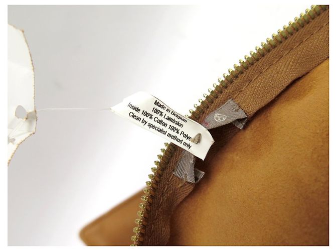 Hermès HERMES PETIT H KISSEN
LAMMLEDER KISSEN GOLD PAINTED H1060878 PILLOW Kamel - Ansicht 14