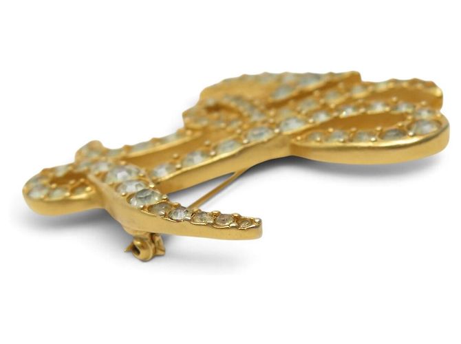 BROCHE VINTAGE KARL LAGERFELD INICIAIS MONOGRAMA KL BANHADO A OURO E STRASS - vista 2