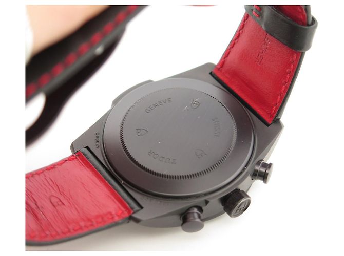 Autre Marque OROLOGIO TUDOR FASTRIDER BLACK SHIELD 42000CR 42MM CRONO AUTOMATICO Nero - vista 6