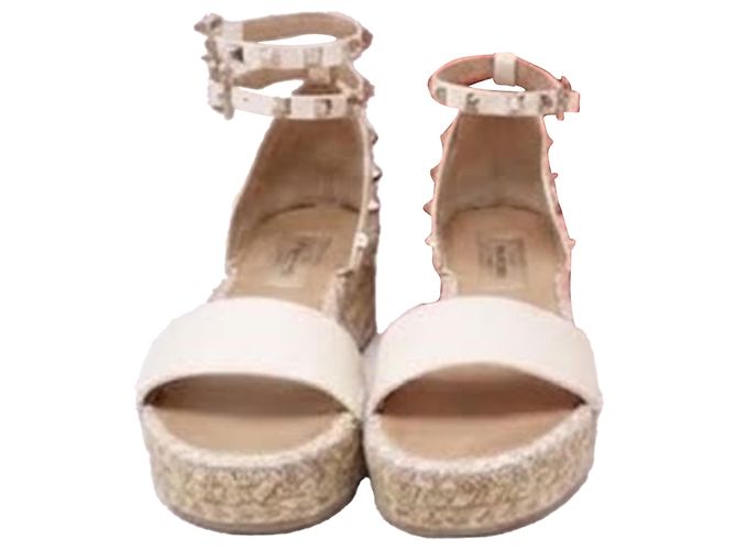 Sandali wedge espadrilles Rockstud Valentino Garavani in pelle bianca Bianco Crudo - vista 6