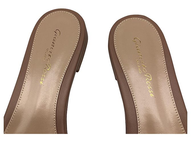 Sandali slide decorati Gianvito Rossi in pelle di agnello Beige - vista 7