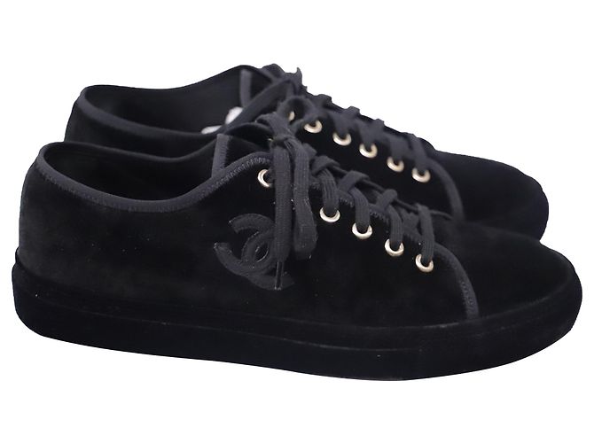 Classique Baskets Chanel en velours noir avec logo CC entrelacé - vue 3