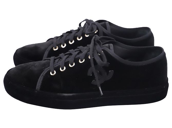 Classique Baskets Chanel en velours noir avec logo CC entrelacé - vue 4