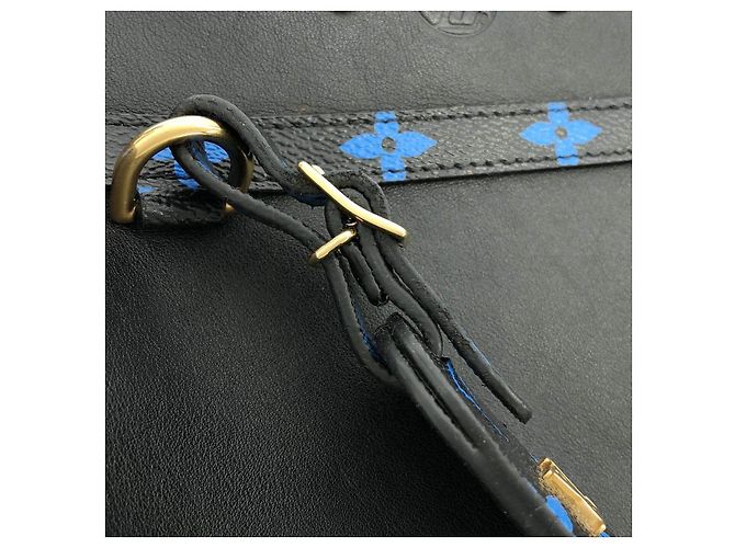 Bolsa Boston Louis Vuitton Speedy Amazon MM Coated Canvas Azul - vista 4