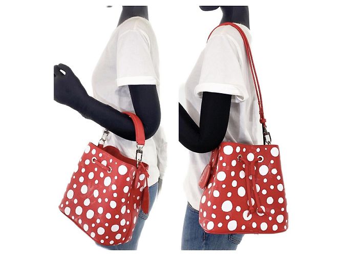 Néonoé Borsa a tracolla Louis Vuitton NeoNoe BB Rosso - vista 7