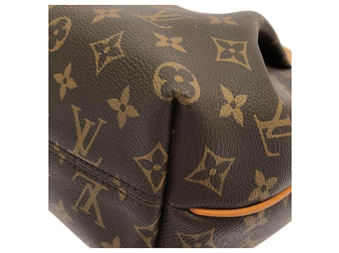 Bolsa Louis Vuitton Turenne PM Monogram Marrom - vista 3