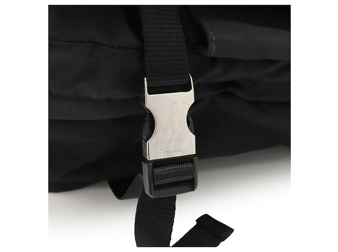 Prada Rucksack aus Nylon Schwarz - Ansicht 6