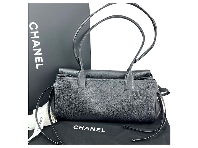 Borsa Shopping Small Chanel Stitched Urban Essentials in vitello grana Nero - vista 2