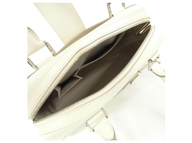 Borsa Louis Vuitton Bowling Montaigne GM Epi Bianco - vista 9