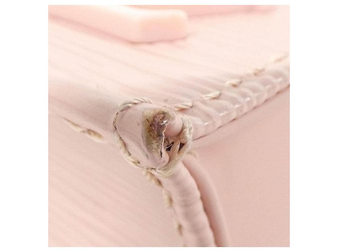 Borsa a tracolla in pelle Louis Vuitton Epi Petit Sac Plat Rosa - vista 3