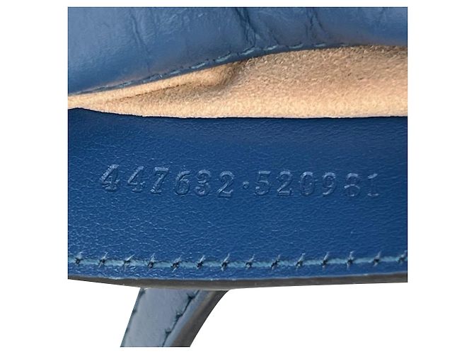 Borsa a tracolla Gucci GG Marmont Small Chain Matelassé in pelle Aria Blue - vista 7