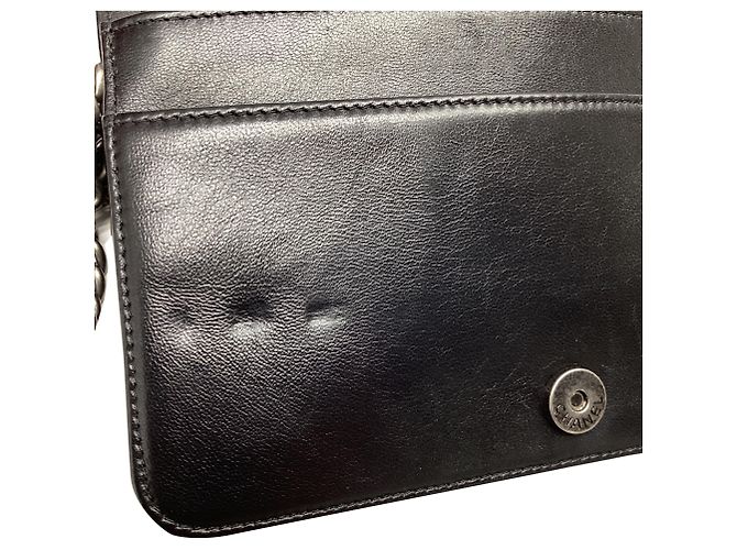 Chanel Boy Wallet on Chain aus schwarzem Lammleder - Ansicht 10