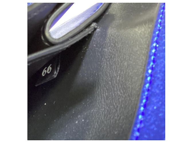 Borsa a tracolla con patta e catena Dolce & Gabbana in pelle blu - vista 7