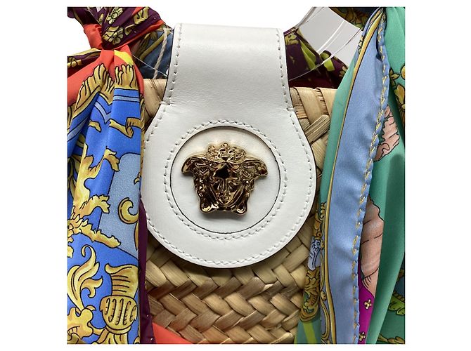 Versace gewebter Schal und La Medusa Handtasche aus multicolorigem Raffia Mehrfarben - Ansicht 11