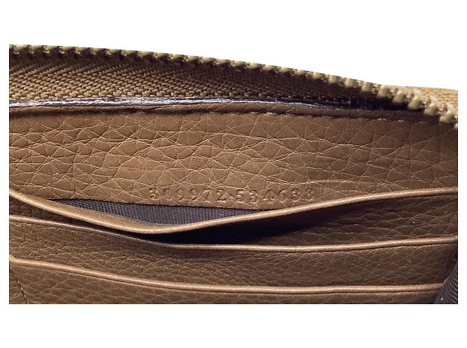 Cartera larga con cremallera Gucci Interlocking G en piel marrón Castaño Roja - vista 9
