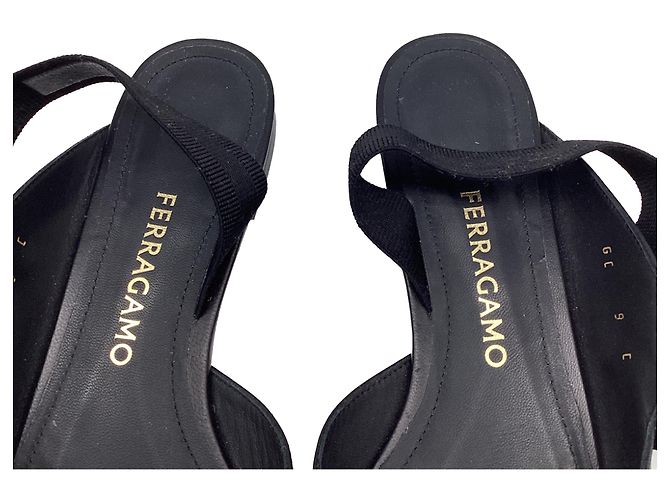 Salvatore Ferragamo Ballerine slingback Vaina Ferragamo in pelle nera Nero - vista 11