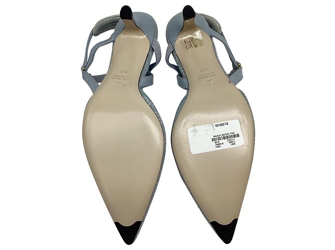 Fendi Colibrì Lite Slingback Pumps aus hellblauem Baumwollstoff - Ansicht 7
