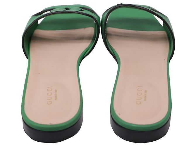Sandali slide Gucci Interlocking G Cut-out in pelle verde - vista 5