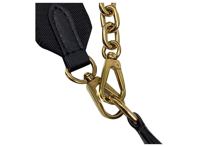 Bolsa de Ombro Louis Vuitton Over The Moon Bubblegram em Couro Preto - vista 10