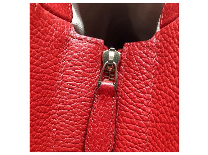 Sac cabas Gucci Medium Swing en cuir rouge - vue 13