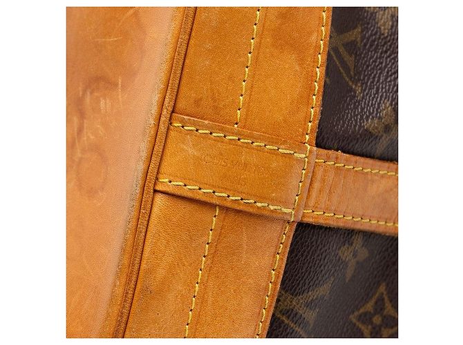 Borsa a tracolla Louis Vuitton Noe Marrone - vista 4