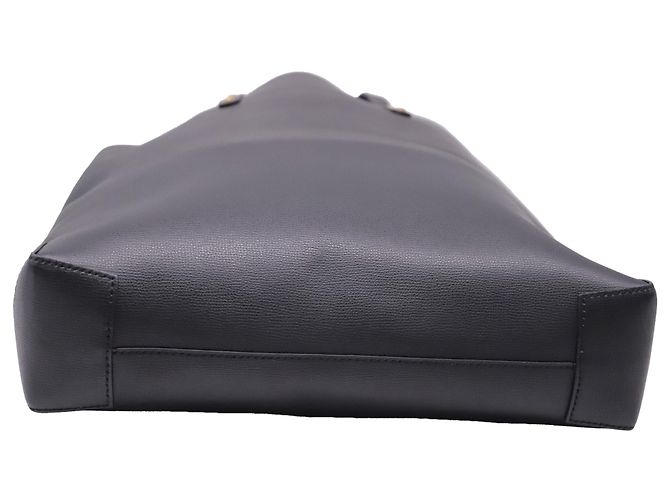 Burberry Tote Bag mit geprägtem Wappen aus schwarzem Leder - Ansicht 6