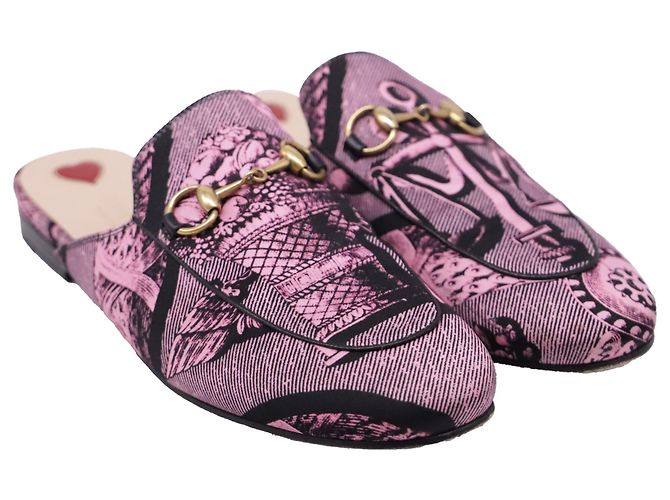 Mules stampate Gucci Princetown in tela rosa - vista 3