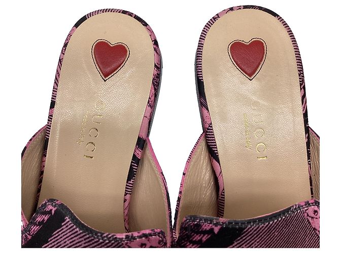 Mules stampate Gucci Princetown in tela rosa - vista 5