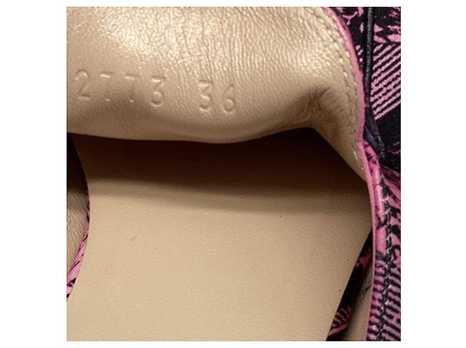 Mules stampate Gucci Princetown in tela rosa - vista 6