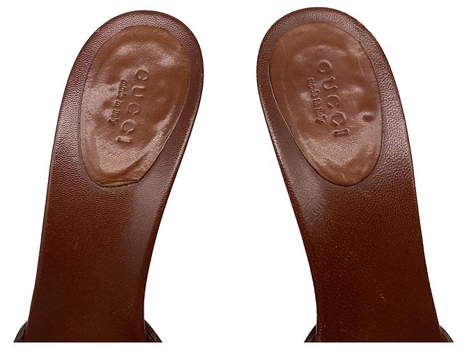 Mules con tacco Gucci Horsebit in pelle marrone - vista 12