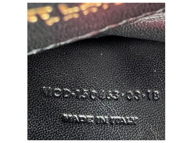Autre Marque Sac à épaule Saint Laurent Medium Kate en daim noir clouté - vue 8