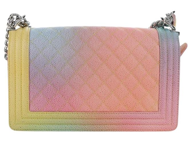 Chanel Rainbow Boy Flap Quilted Painted Caviar Old Medium Multicolore - vista 2