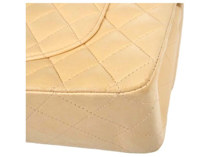 Chanel Classic Double Flap Quilted Lambskin Small Beige - vista 7