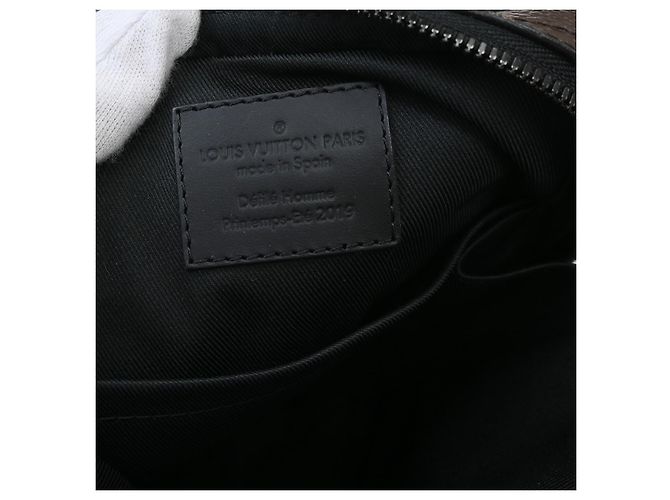 Louis Vuitton Solar Ray Utility Side Monogram Canvas Marron - vue 4
