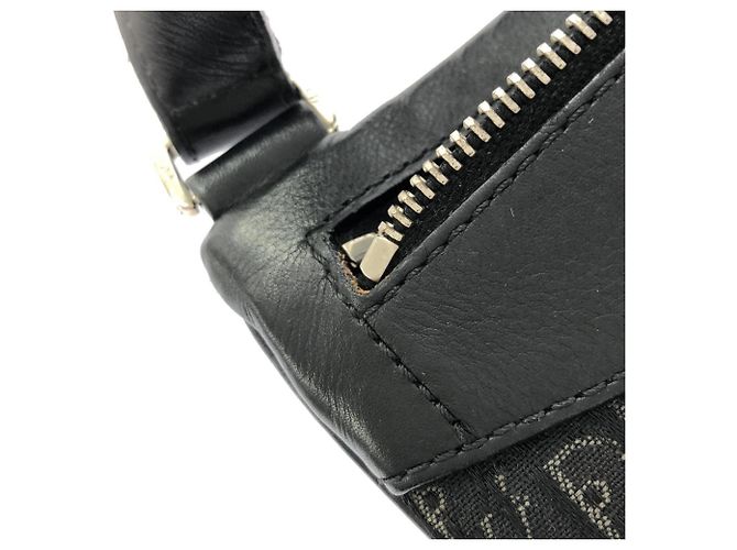 Sac à épaule Christian Dior en toile noire - vue 7