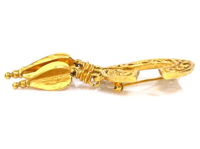 Spilla Chanel in metallo dorato D'oro - vista 3