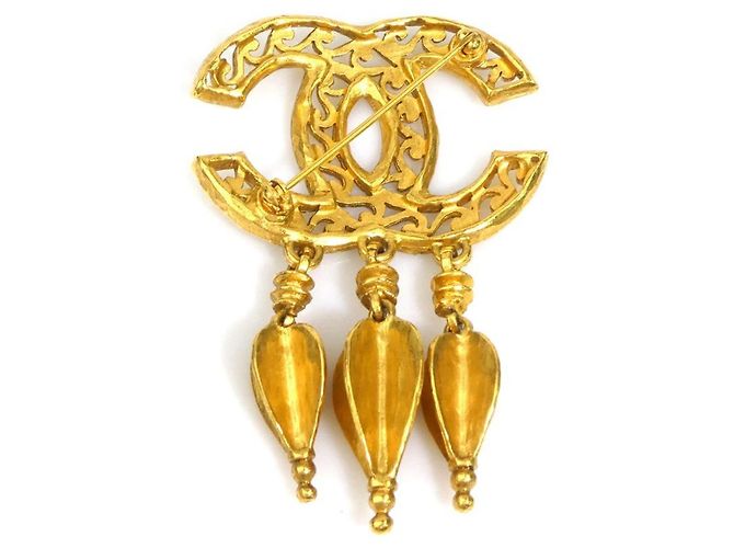 Spilla Chanel in metallo dorato D'oro - vista 4