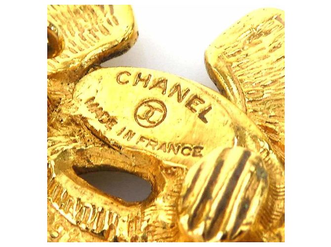 Boucles d'oreilles clips Chanel Gold Doré - vue 11