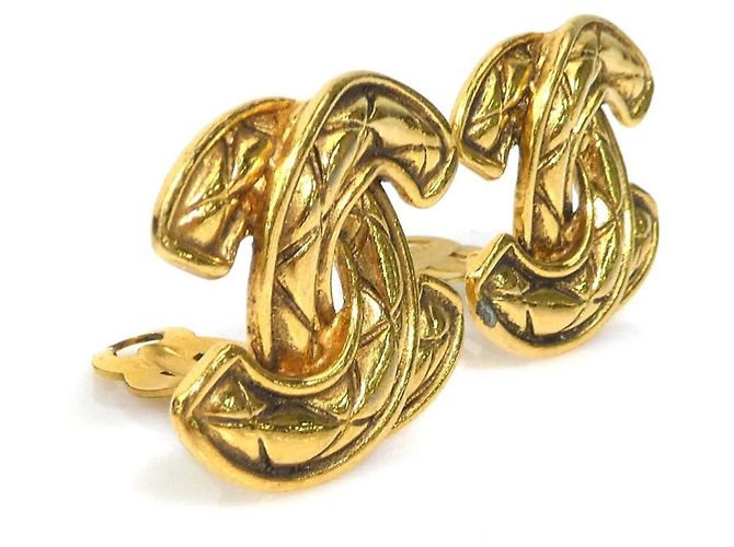 Boucles d'oreilles clips Chanel Gold Doré - vue 2