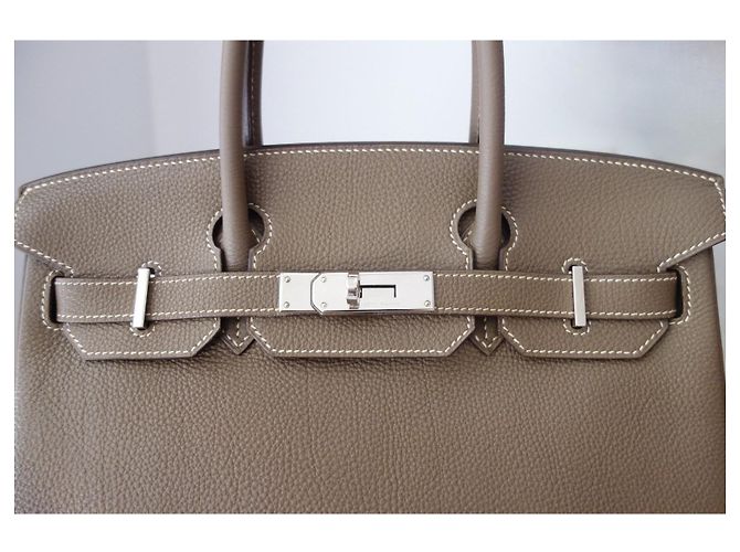 Hermès Birkin 30 in pelle Togo Étoupe Grigio - vista 4