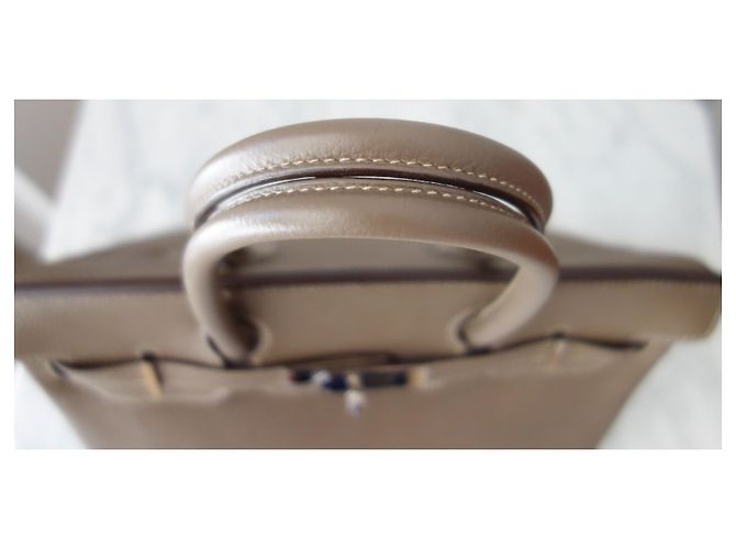 Hermès Birkin 30 in pelle Togo Étoupe Grigio - vista 8