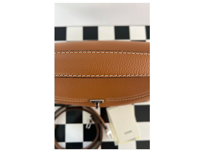 Borsa Totême in pelle martellata marrone - vista 3
