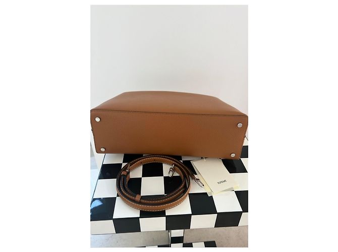 Borsa Totême in pelle martellata marrone - vista 8