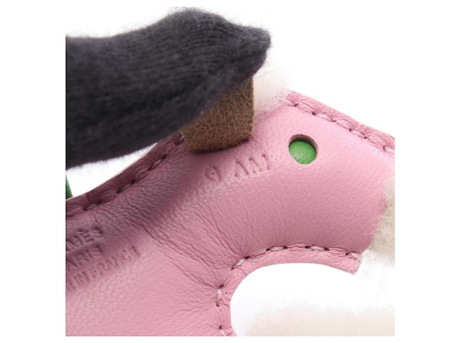 Ciondolo per borsa Hermès Buddy Charm Pelle di Agnello Rosa Verde Crema Crudo - vista 4