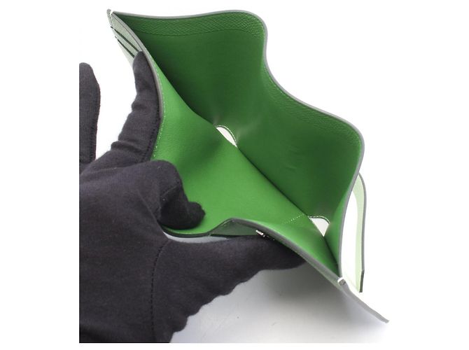 Hermès Hermes Bearn Combination Verso Tri-fold Wallet Green - view 8