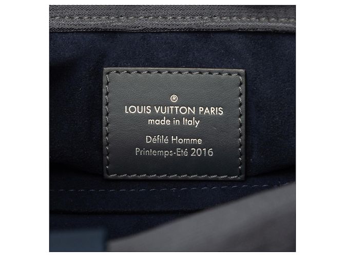 Borsa a mano Louis Vuitton Epi Ultralight in pelle nera - vista 5