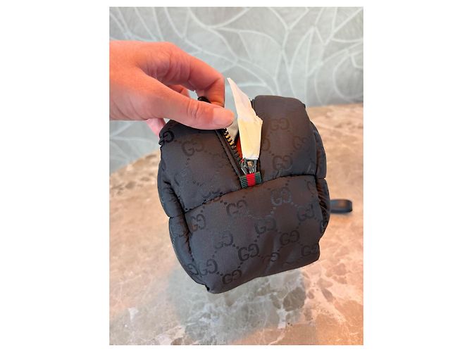 Pochette imbottita Gucci GG Supreme Nero - vista 6